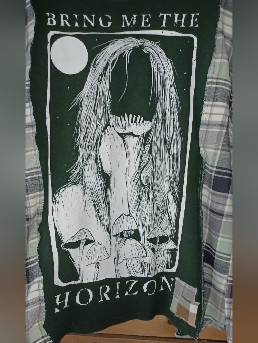 Upcycled Bring Me The Horizon Graphic T-shirt - Green Plaid Sleeves - Picture 5 of 9